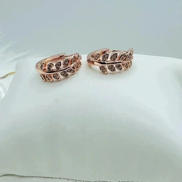 Zircon Olive Branch Leaf Small Hoop Earrings Rose Gold - Picture 4 of 5